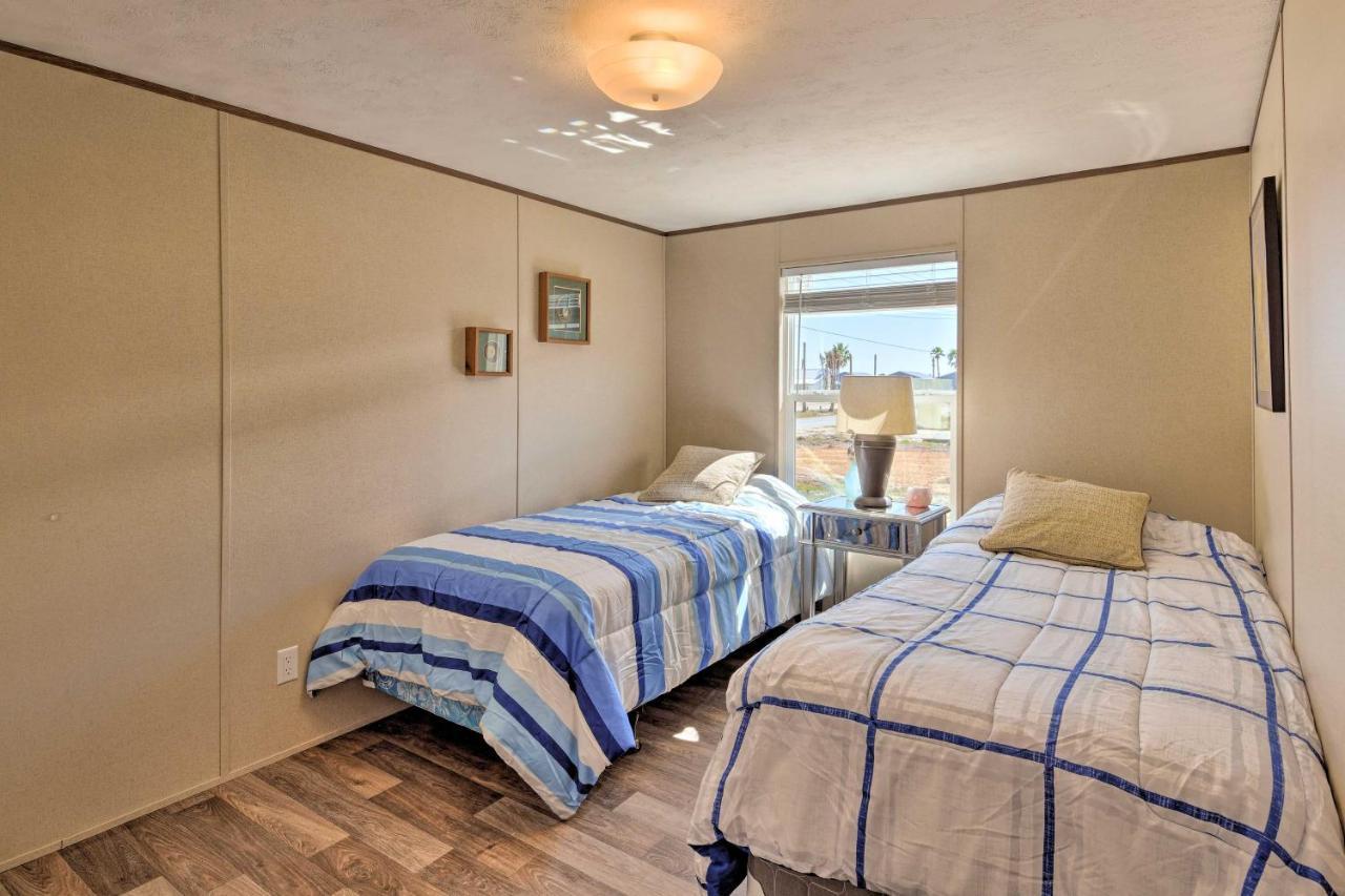 Quaint Port Oconnor Home - 3 Mi To Beach! Port O'Connor Extérieur photo
